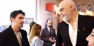 Panairi i Parë i Punës jashtë kufijve, Rama takon shqiptarët në Greqi! Biznesmenët: Na mungojnë punëtorët, ka paga më të larta në Shqipëri