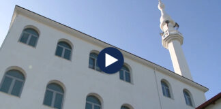 Jehovait në gjyq me shtetin, kërkojnë të njihen si komunitet fetar në Shqipëri/ Kushtetuesja jep vendim