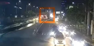 Kur i beson ‘verbërisht’ Google Maps! Makina përfundon duke ‘fluturuar’ nga ura, shoferi: Nuk ishte faji im! Po ndiqja udhëzimet