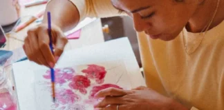 E kishit imagjinuar?! Studimi tregon që artistet gra janë më kreative se burrat!