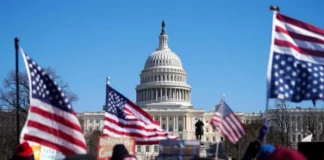 “Amerikanët e frustruar”, CNN publikon sondazhin: Populli kërkon më shumë kontroll ndaj pushtetit të Trump