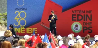 “Nuk mund ta lënë votën si copë letër pa vlerë”/ Rama për shqiptarët e Greqisë: Shkoni merreni me çdo kusht zarfin