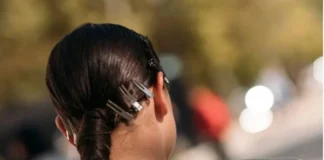 Uji i orizit, trendi i ri viral i TikTok për flokë të shndritshëm, të shëndetshëm dhe të fortë