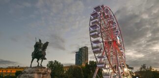 “Washington Post”: Turistët amerikanë zgjedhin Shqipërinë midis vendeve evropiane për pushimet verore