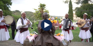 Përmendore Laver Bariut, nderohet mjeshtri i klarinetës, figurë e ndritur e muzikës popullore shqiptare