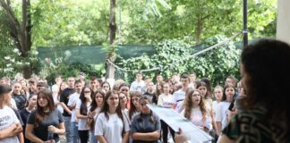 Sot provimi i matematikës për rreth 28 mijë nxënës të klasave të 9-a