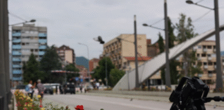 Unioni i Gazetarëve Shqiptarë: Ndalimi i gazetarit në Kosovë, një precedent me ndikime negative