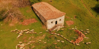 Kumbaro: Shqipëria konkurron mes 65 shteteve për titullin “Best Tourism Village”