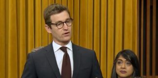 Deputeti kanadez riparaqet projektligjin për shpalljen e nëntorit si muaji i ‘Trashëgimisë Shqiptare’