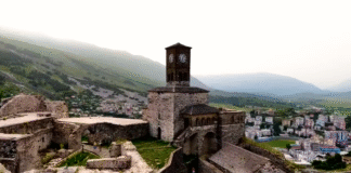 Rama: Kalaja e Gjirokastrës, atje ku historia dhe kënga bashkohen në një jehonë brezash