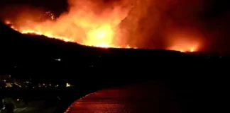 Foto/ Alarm në Kretë! Ishulli grek përfshihet nga flakët, evakuohen banorët dhe turistët
