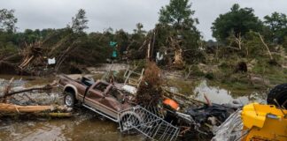 Rëndohet bilanci i viktimave në Teksas! Përmbytjet morën përpara çdo gjë, vijon kërkimi për dhjetëra të zhdukur