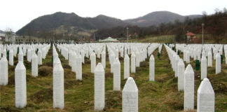 “Srebrenica nuk duhet të ndodhë kurrë më”, Parlamenti Evropian bën thirrje për ndërhyrje në Gaza