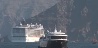 Taksa kundër mbiturizmit! Greqia vendos barriera në zonat me fluks shumë të madh vizitorësh në ishuj