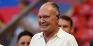 U gjet i pavetëdijshëm në banesën e tij, legjenda e futbollit anglez përfundon në spital, ja si paraqitet gjendja shëndetësore e tij