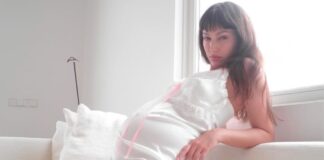 Aktorja e njohur e “La Casa de Papel” në pritje të ëmbël