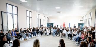 Buxhetimi me pjesëmarrje: Të rinjtë janë motori i transformimit të qytetit.