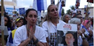 Lirohen pengjet e Hamasit, shtatë të parët janë në duart e ushtrisë izraelite