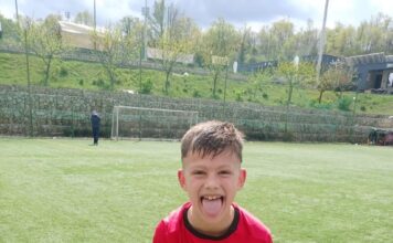 Alesio Kasa, historia e një djali të vogël, një topi dhe një ëndrre të madhe