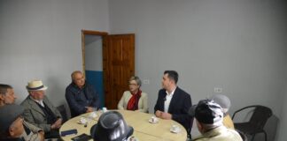 Gledian Llatja viziton qendrën e sapohapur për të moshuarit, një model kujdesi dhe dashurie në komunitet