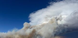 Një zjarr dhe stuhi të forta kërcënojnë Kaliforninë, 1400 të evakuar