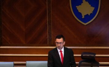 Mbyllen diskutimet, por jo seanca/ Kryetari i Kuvendit të Kosovës thirrje subjekteve politike: Të mblidhemi dhe të miratojmë ligjet jetike të vendit