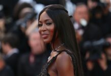 Naomi Campbell reflekton për jetën dhe forcën e besimit në ditëlindjen e saj të 55-të
