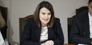 “1 mijë aksidente me monopatina nga fillimi i këtij viti”/ Ministrja Koçiu: I pezulluam përkohësisht, ligj i ri për…