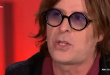 “Ajo është muza ime”/ Ikona e viteve ’90 rrëfen jetën e tij nga muzika te dashuria, Altin Goci: Gjyshërit i kam pasur komunistë idealistë, dajën e futën në burg dhe…