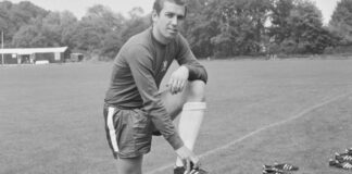 Futbolli anglez në zi, ndahet nga jeta ish-mbrojtësi legjendar i Chelsea-t