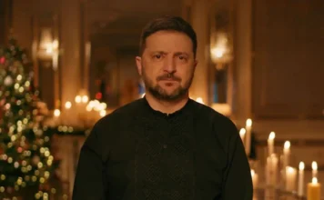 Urimi i pazakontë i Zelenskyt për Krishtlindje, presidenti uron paqe për ukrainasit dhe… vdekjen e Putinit?