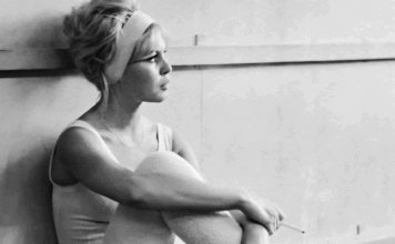 Si një vajzë e pasur u rrit mes dhimbjes dhe rregullave të rrepta, fëmijëria që ndryshoi përjetësisht Brigitte Bardot…