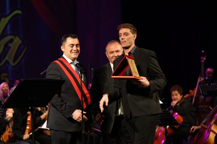 e62ff7e6-a3ae-43a7-af2f-dd9963083d10