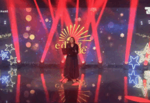 Rajmonda Bulku përlotet teksa reciton ‘Pas Darke’ të Ismail Kadare, tregon marrëdhënien e veçantë me dy aktoret e njohura