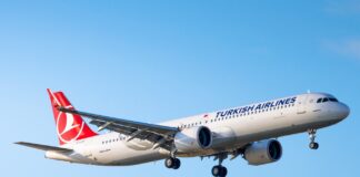 Kërcënim me bombë në avionin e Turkish Airlines, aeroplani bën ulje emergjente në Barcelonë
