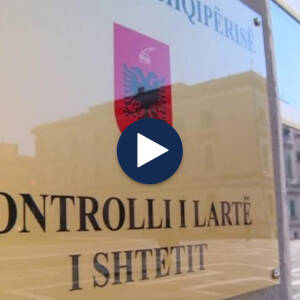 Tregtia online rritet, institucionet ngecin/ KLSH: Mungesa e strategjisë nga meki, tatimet dhe AKEP po sjellë miliona lekë humbje