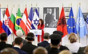 Dita Ndërkombëtare e Përkujtimit të Holokaustit, Spiropali: Shpëtimi i hebrenjve, maja morale e historisë sonë