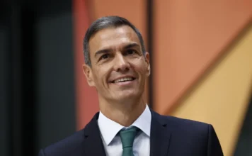 Mori kritikat e tij për emigracionin, Pedro Sanchez i përgjigjet Elon Musk: Planeti Mars mund të presë, njerëzimi jo