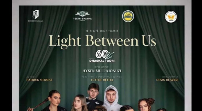 ✅“LIGHT BETWEEN US” së shpejti në skenën e teatrit “ Skampa” (“De ma vie détruite” – Patrick Mermaz)
