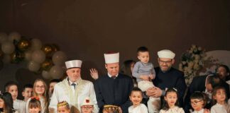 Simpozium në Elbasan për Ramazanin: Besimi dhe etika në fokus të shoqërisë bashkëkohore