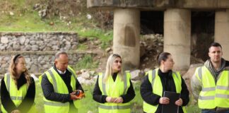 Bashkia Elbasan forcon monitorimin shkencor të mjedisit përgjatë Lumit Shkumbin