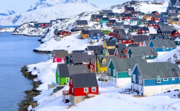 Franca dhe Kanadaja hapin konsullata në Groenlandë, lëvizjet e të dy vendeve një shenjë e mbështetjes që aleatët e NATO-s po i ofrojnë ishullit