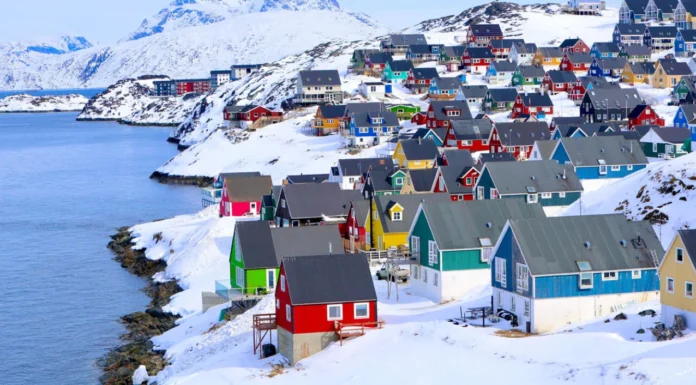 Franca dhe Kanadaja hapin konsullata në Groenlandë, lëvizjet e të dy vendeve një shenjë e mbështetjes që aleatët e NATO-s po i ofrojnë ishullit