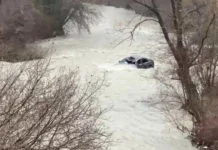 U la nga shoku në mjetin e rënë në përrua, gjendet pas një muaji trupi i të riut