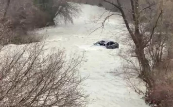 U la nga shoku në mjetin e rënë në përrua, gjendet pas një muaji trupi i të riut