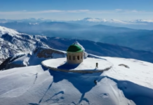 Mali i Tomorit nën petkun e bardhë të dëborës