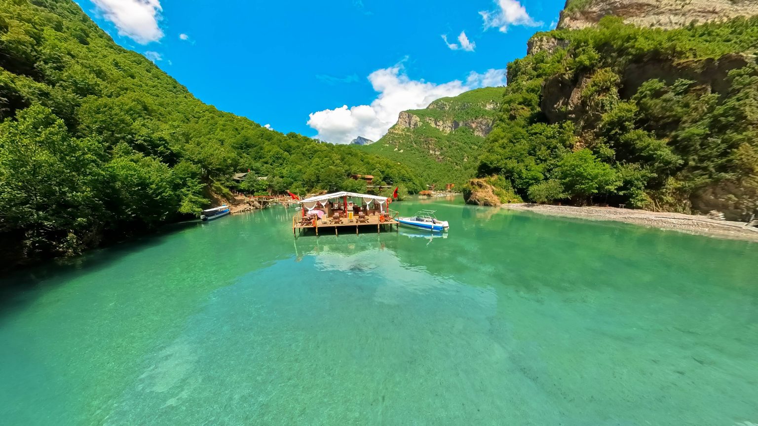 “Reise Reporter”: Lumi i Shalës si Tajlanda, perlë natyrore europiane