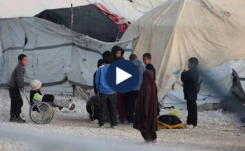 44 shqiptarë janë ende në Siri, 10 burra xhihadistë në burg, 7 gra dhe 17 fëmijë jetojnë në kampe