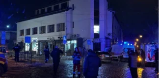 Sulm me bombë në Ukrainë/ Vritet policja 23-vjeçare, plagosen 14 të tjerë, autoritetet e cilësojnë sulm terrorist