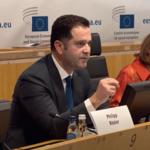 Malaj prezanton progresin ekonomik në Bruksel